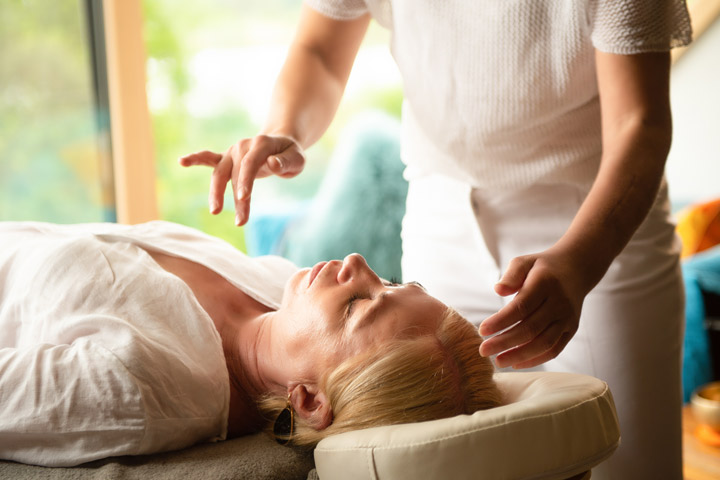 Chakraarbeit und Trauma – zwischen Loslassen und echter Heilung